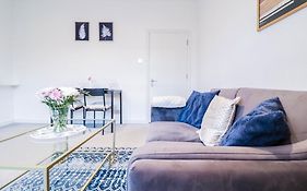 Stylish 1 Bedroom Apartment In Central London